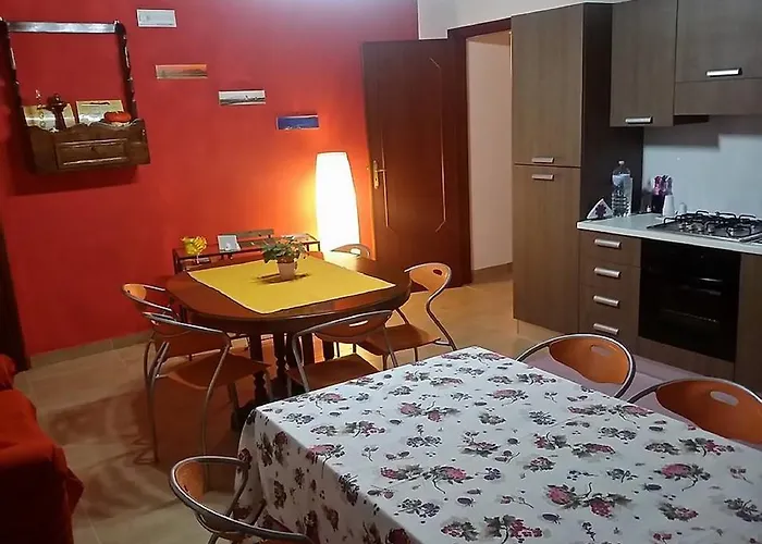 Donnaciccinatrapani Bed & Breakfast 3*