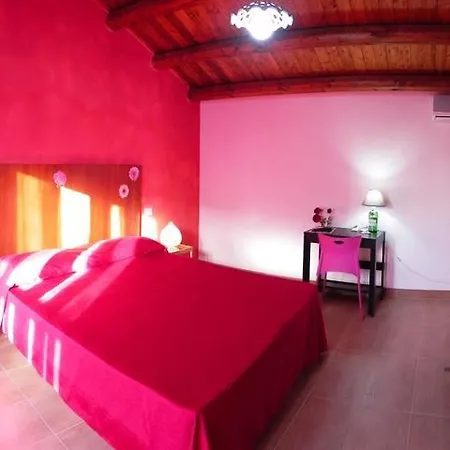Bed & Breakfast Donnaciccinatrapani 3*